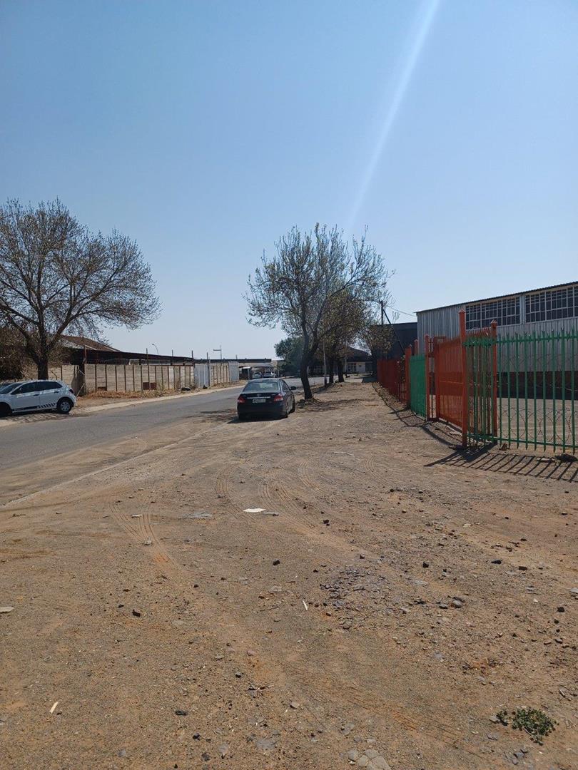 To Let commercial Property for Rent in Hamilton Free State